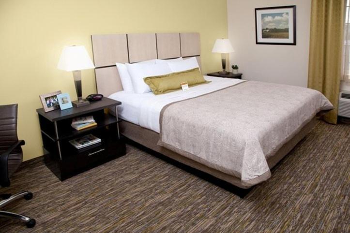 Candlewood Suites Tucson By Ihg Экстерьер фото